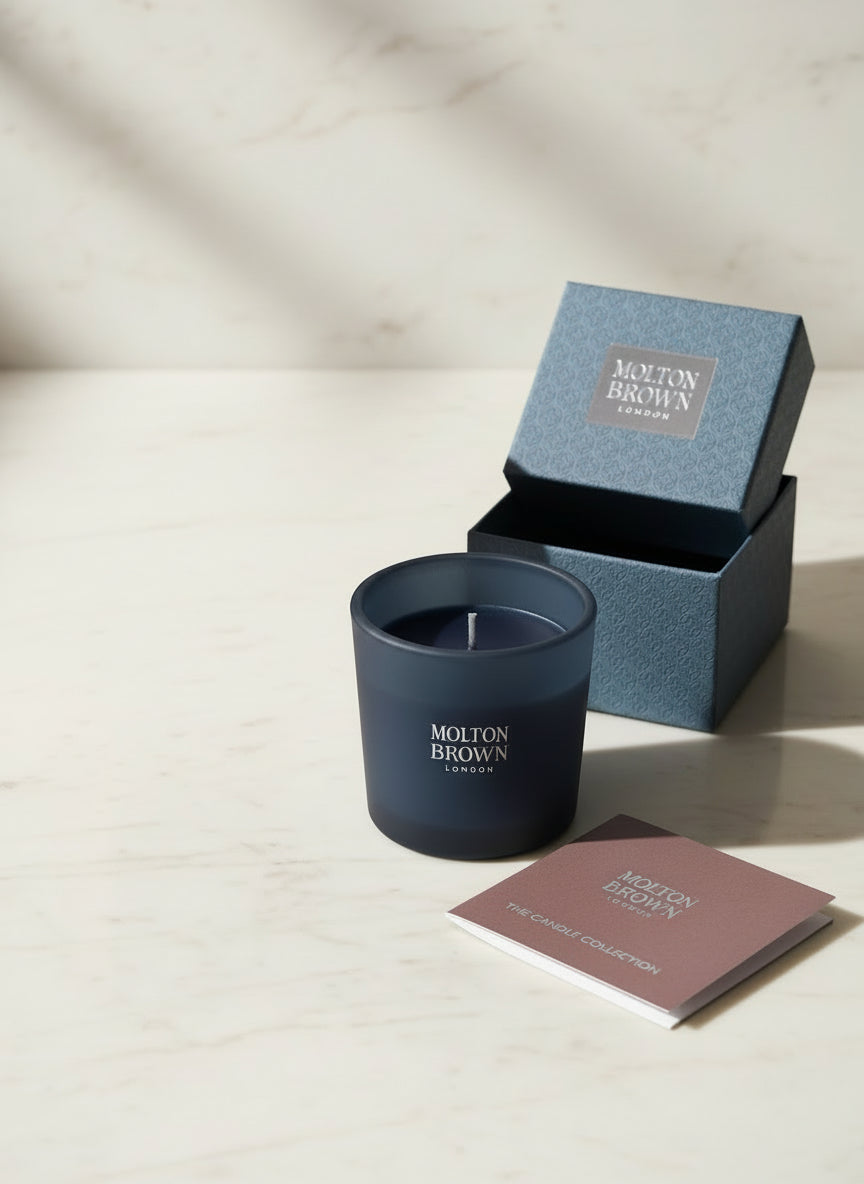 Molton Brown Scented Candle - Russian Leather - 190g